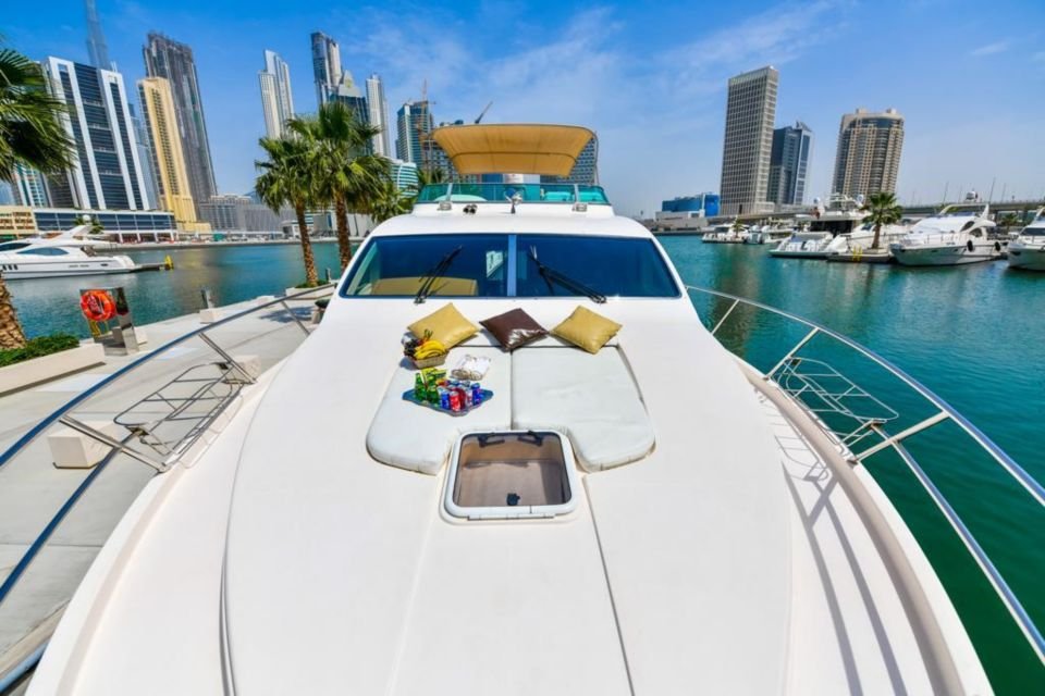 The Ultimate Boat Tour Dubai 2026