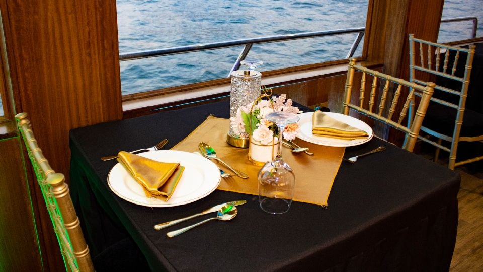 Spectacular Dinner Cruise Dubai 2026