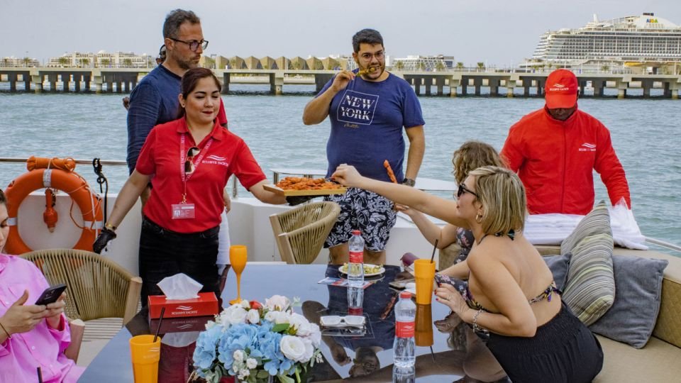Ultimátní prohlídka Dubaje na jachtě 2026